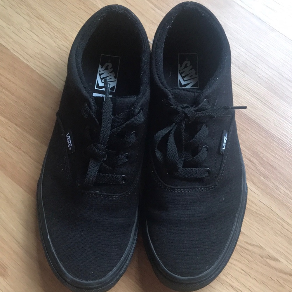 Youth Black Doheny Vans